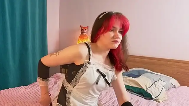 MauraSpurrier online show from October 2025 06:41:02 PM