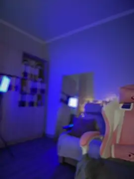 YourLittleDevil online show from April 2026 05:15:01 AM