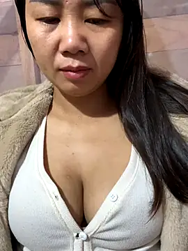 Binjt online show from November 2025 10:56:02 PM