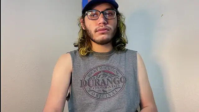 Snapshot of zacthefeetguy chatting on February 2026 03:01:01 PM zacthefeetguy online show from February 2026 03:01:01 PM