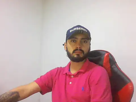 cristopher wallacee online show from October 2025 01:48:02 AM