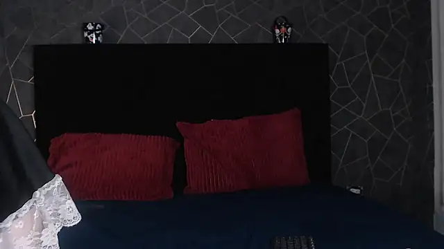 Snapshot of zoey_stonee chatting on October 2025 07:48:01 PM zoey stonee online show from October 2025 07:48:01 PM