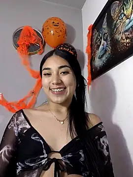 AmberGold- online show from October 2025 10:05:02 AM