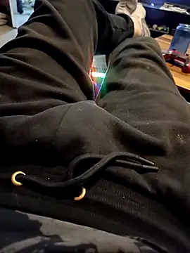 Frnlove521 online show from November 2025 05:02:02 AM