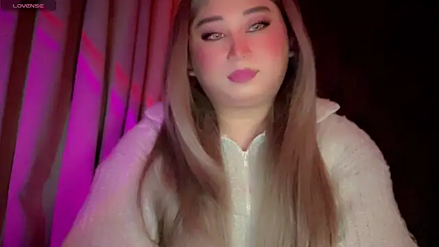 Degeneresqueen online show from December 2025 06:46:02 PM