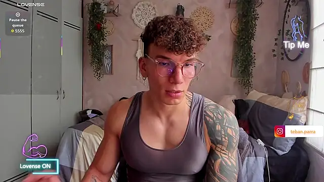 estebandi do online show from February 2026 08:25:02 PM