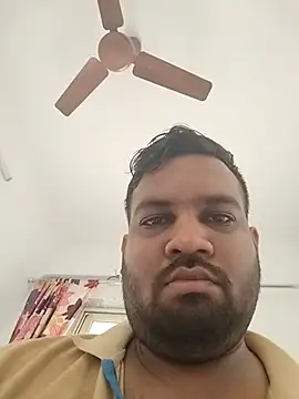 Snapshot of vinay_smalldick chatting on February 2026 09:14:02 AM vinay smalldick online show from February 2026 09:14:02 AM