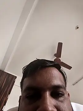 Snapshot of vinay_smalldick chatting on February 2026 08:21:01 AM vinay smalldick online show from February 2026 08:21:01 AM