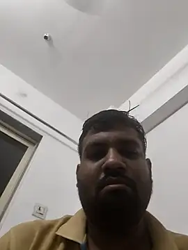 Snapshot of vinay_smalldick chatting on February 2026 04:04:02 PM vinay smalldick online show from February 2026 04:04:02 PM