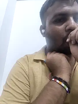 vinay smalldick online show from April 2026 02:11:01 PM