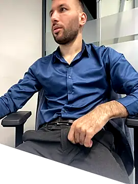 speddy34 online show from October 2025 06:52:01 AM