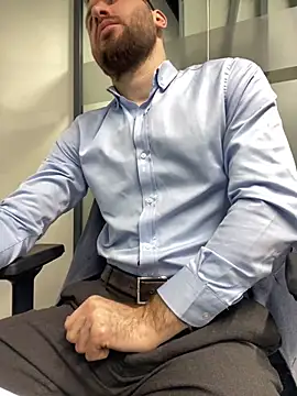 Snapshot of speddy34 chatting on February 2026 06:28:01 AM speddy34 online show from February 2026 06:28:01 AM