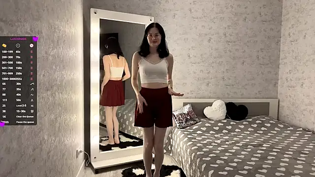 FakeLamb online show from October 2025 09:04:01 PM