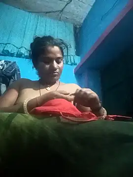 Snapshot of Hansini_Gowda chatting on October 2025 02:27:02 PM Hansini Gowda online show from October 2025 02:27:02 PM