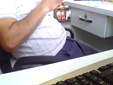 AMCIKSEVER42 online show from November 2025 09:31:02 AM