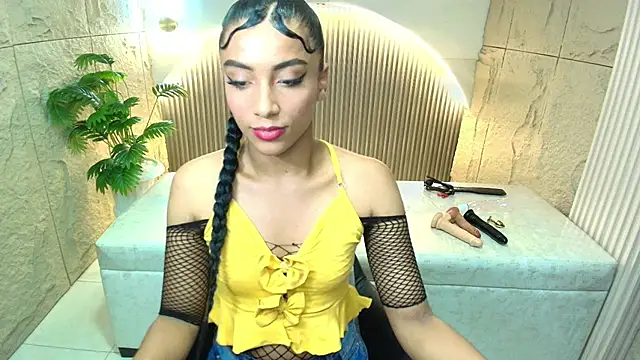 katty berry r online show from September 2025 07:47:01 PM