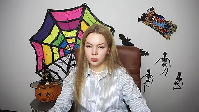 StellaLight online show from October 2025 12:16:01 PM