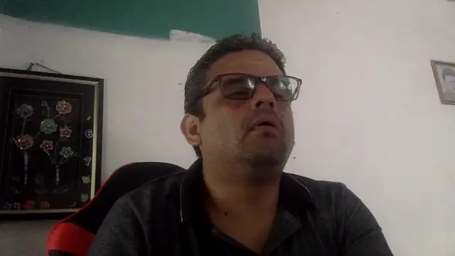Snapshot of Katracho6969 chatting on April 2026 03:36:02 PM Katracho6969 online show from April 2026 03:36:02 PM
