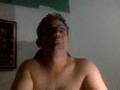 Snapshot of Katracho6969 chatting on May 2026 12:59:02 AM Katracho6969 online show from May 2026 12:59:02 AM