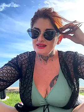 Snapshot of IrishmilfAnna chatting on September 2025 02:53:02 PM IrishmilfAnna online show from September 2025 02:53:02 PM