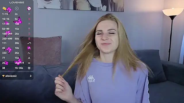 HelenMartines online show from September 2025 10:31:01 AM