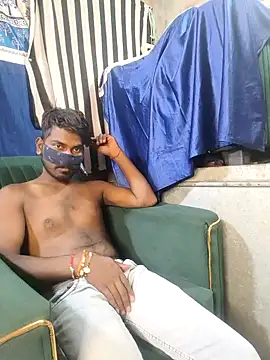 sexy-couple77 online show from October 2025 04:46:01 PM