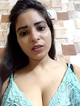 QUEEN-ADITI online show from September 2025 03:00:02 AM