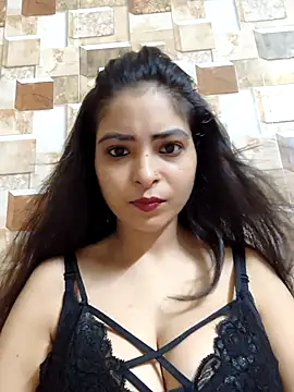 QUEEN-ADITI online show from September 2025 02:00:02 PM