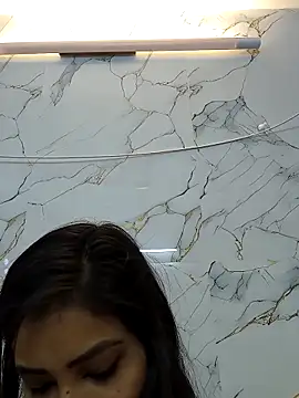 QUEEN-ADITI online show from February 2026 04:34:02 PM