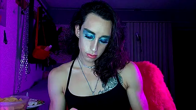 xoFrankie online show from September 2025 03:08:02 AM