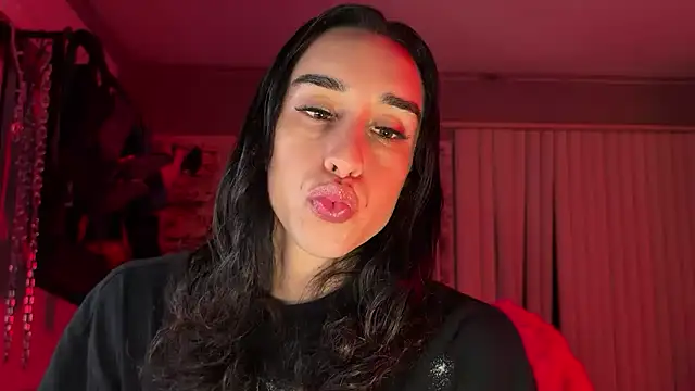 xoFrankie online show from March 2026 04:42:02 AM