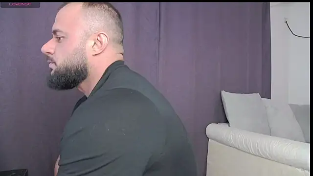 RickyMiami1 online show from October 2025 01:31:02 PM