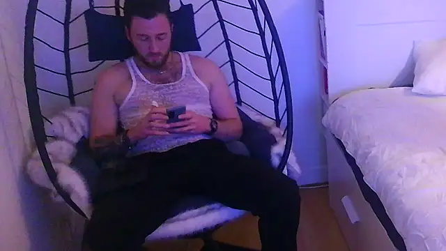 Keviios online show from November 2025 06:45:02 PM