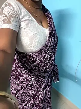 Snapshot of monal_95 chatting on February 2026 02:53:01 AM monal 95 online show from February 2026 02:53:01 AM