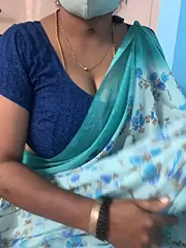 Snapshot of monal_95 chatting on February 2026 09:32:01 AM monal 95 online show from February 2026 09:32:01 AM