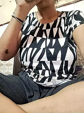 meenu bhabhi547 online show from September 2025 02:44:01 AM