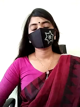 Puja-Rane online show from October 2025 02:44:01 AM