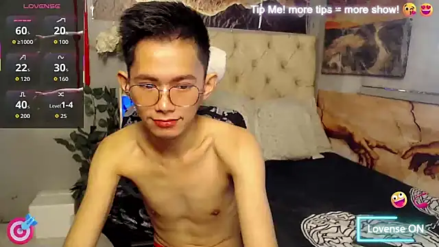 Snapshot of Skinny_CumLoader69 chatting on September 2025 11:52:01 PM Skinny CumLoader69 online show from September 2025 11:52:01 PM