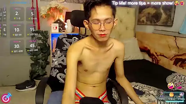 Snapshot of Skinny_CumLoader69 chatting on October 2025 08:41:01 PM Skinny CumLoader69 online show from October 2025 08:41:01 PM