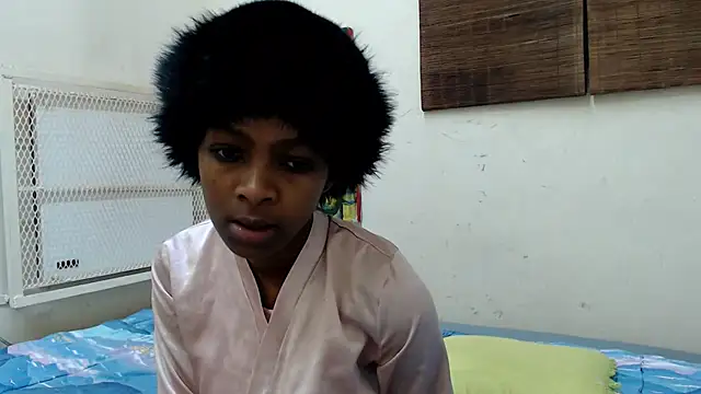 Snapshot of BetzLeexoxo chatting on June 2026 06:21:02 PM BetzLeexoxo online show from June 2026 06:21:02 PM