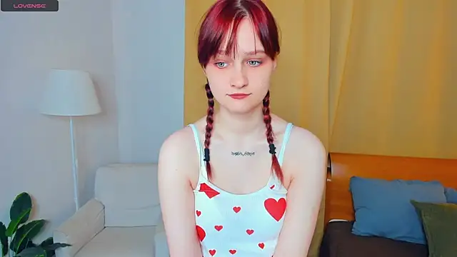 KatyKufel online show from October 2025 06:35:02 PM