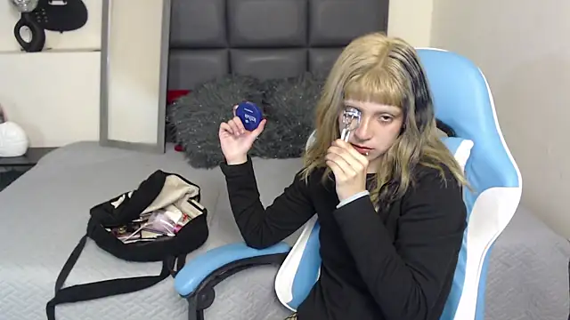 Amnesia  online show from September 2025 01:11:02 PM