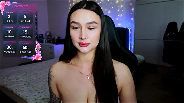 Snapshot of Veronica_Larsson chatting on July 2026 08:24:02 PM Veronica Larsson online show from July 2026 08:24:02 PM