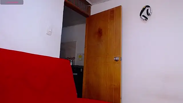 tommyblessd1 online show from November 2025 07:47:01 PM