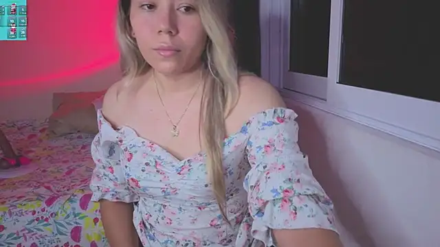 Aiilyn Ds online show from November 2025 05:21:02 AM