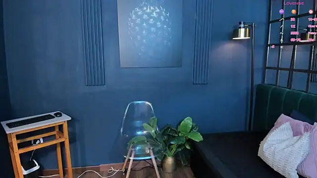 aliceandsia online show from June 2026 12:30:02 PM
