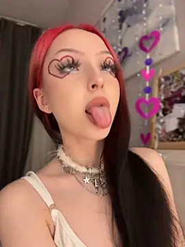 Lina Thornton  online show from February 2026 07:32:01 PM