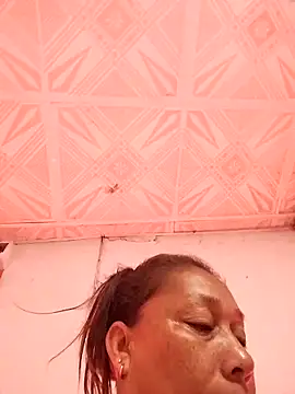 Naomi-Mature online show from April 2026 09:27:01 AM