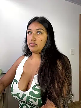 SharaRous online show from January 2026 12:21:02 PM