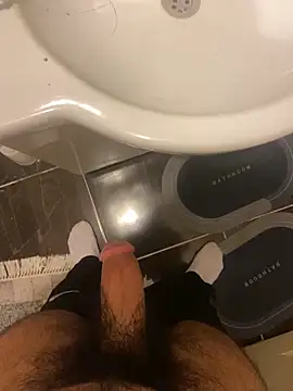 Snapshot of SolomonHej4 chatting on December 2025 08:58:01 PM SolomonHej4 online show from December 2025 08:58:01 PM